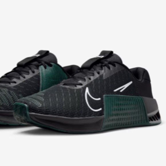 Nike Metcon Sneaker - Picture 2 of 11